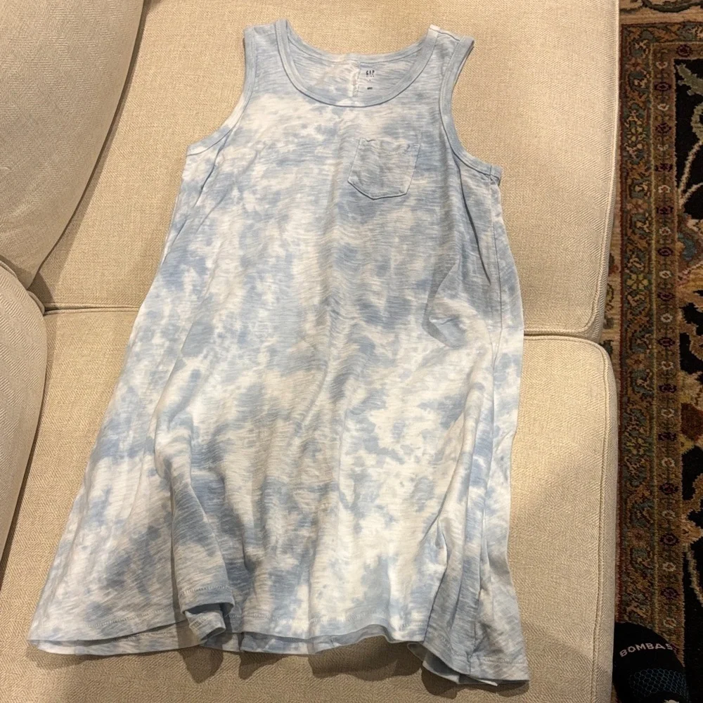 GAP kids bundle of 2 dresses Blue Tie-Dye and lightweight Denim Dresses